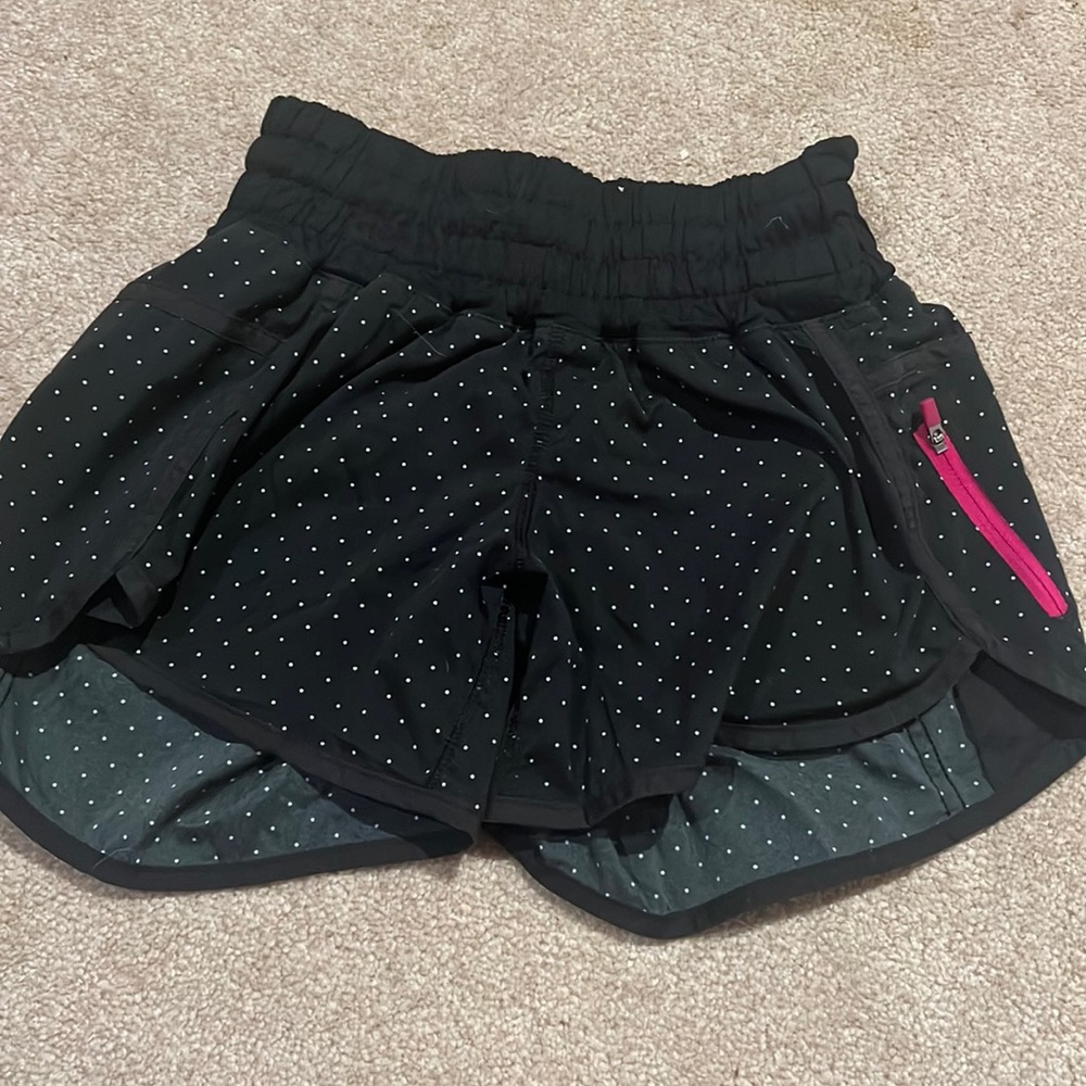 lululemon shorts,worn once